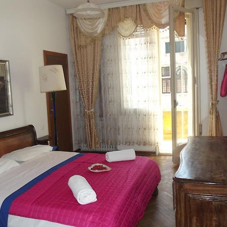 Ca'Barbaria Otel Venedik Oda fotoğraf